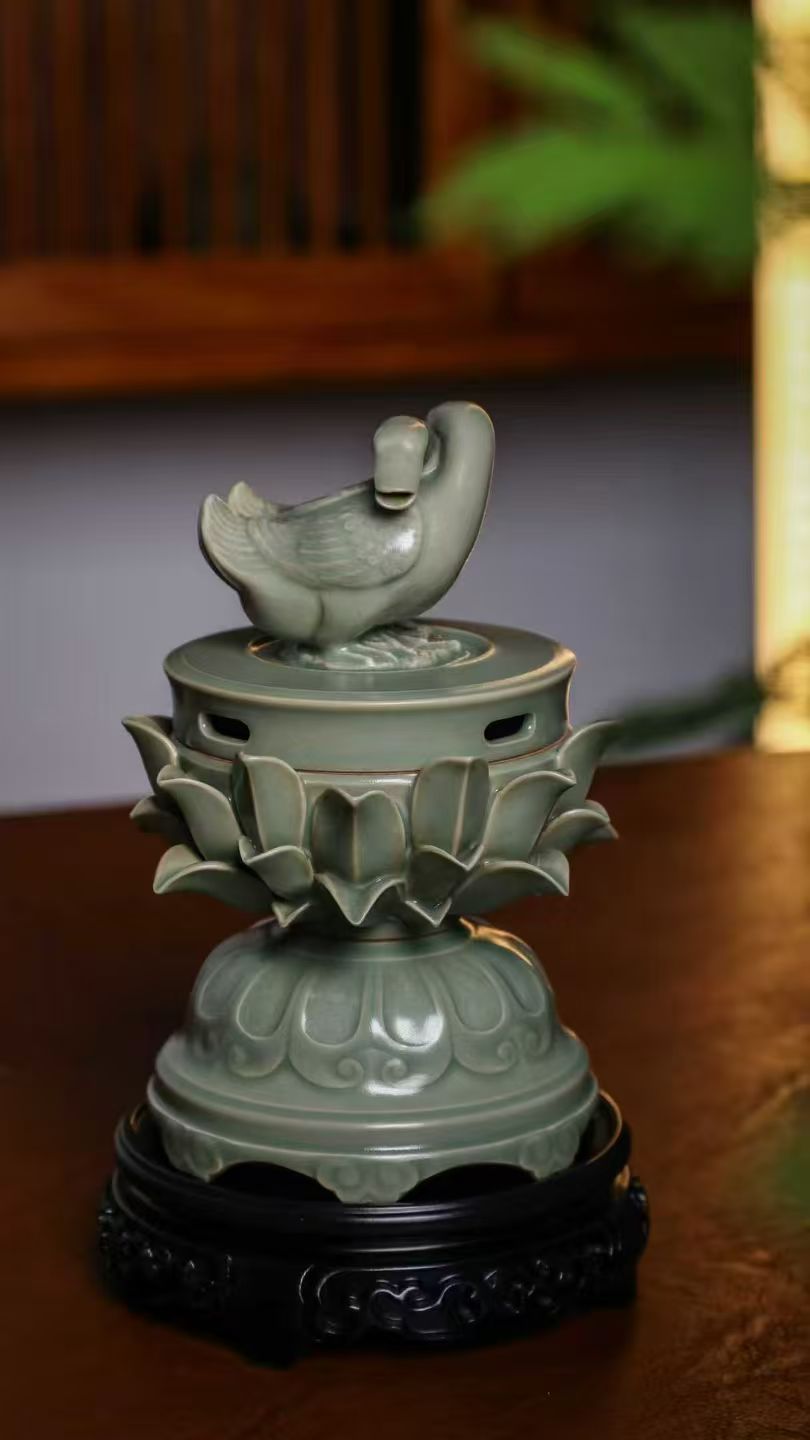 Lotus Pedestal & Mandarin Ducks Censer