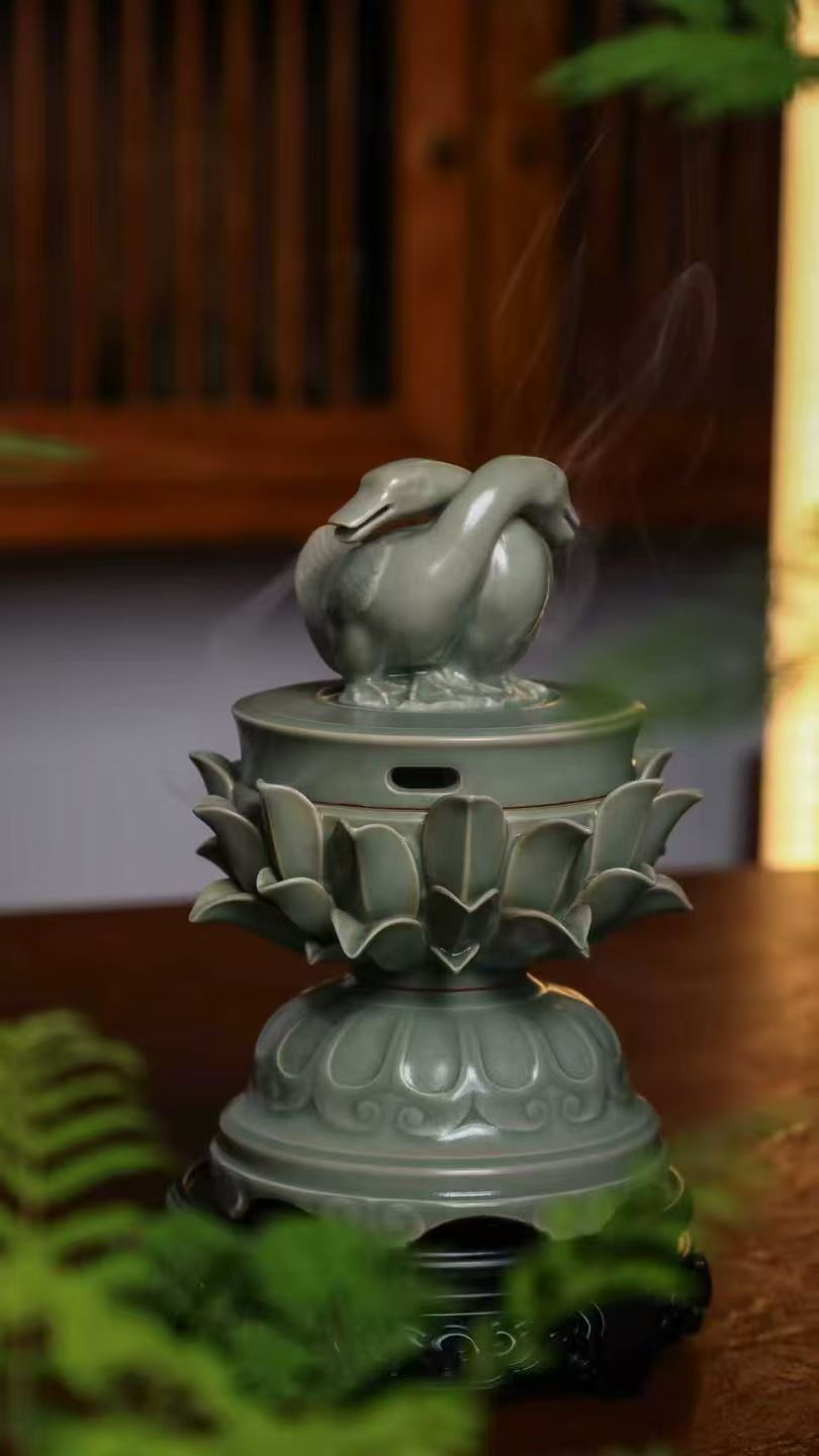 Lotus Pedestal & Mandarin Ducks Censer
